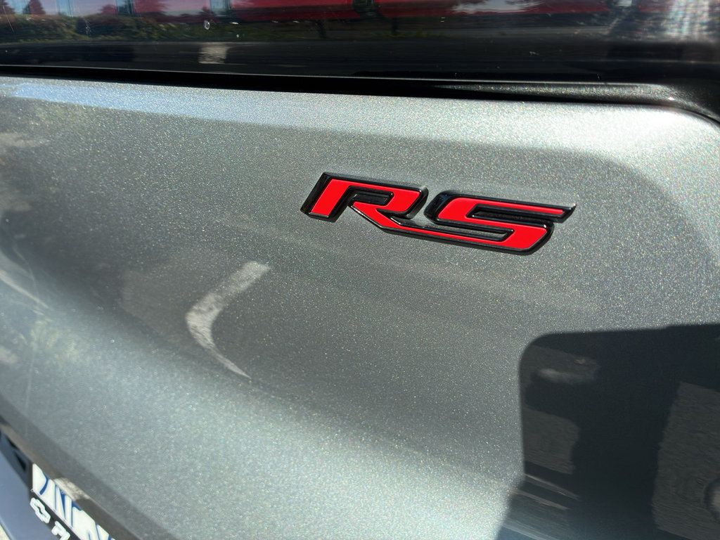 Used 2024 Chevrolet Equinox EV RS FWD image 11