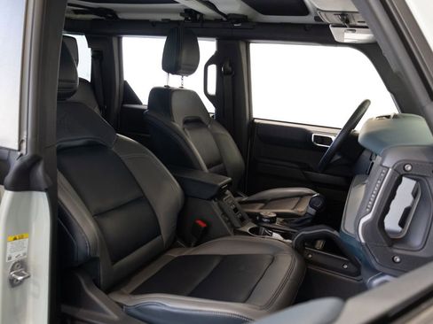 Used 2024 Ford Bronco Outer Banks AWD/4WD image 22