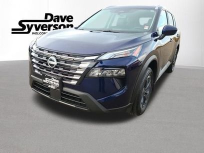 New 2026 Nissan Rogue SV w/ SV Premium Package