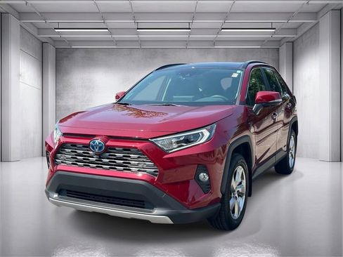 Used 2020 Toyota RAV4 Limited AWD/4WD image 7