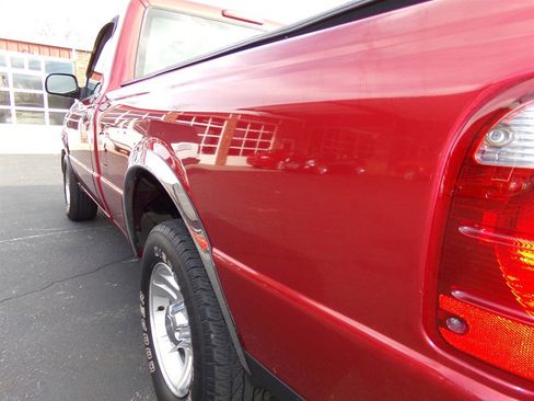 Used 2005 Ford Ranger XLT image 13