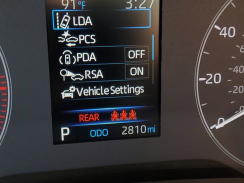 Certified 2025 Toyota Corolla LE image 24