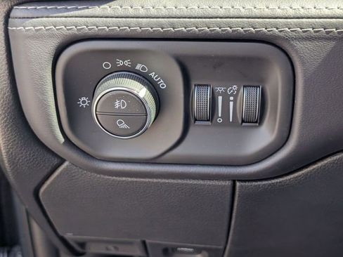 New 2026 RAM 3500 Limited AWD/4WD image 15