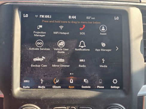 Used 2019 RAM 1500 Classic SLT w/ Luxury Group AWD/4WD image 14