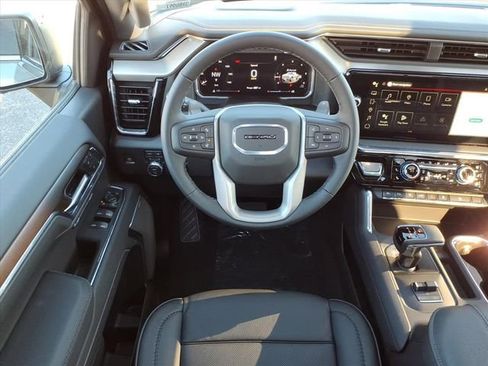 New 2026 GMC Sierra 1500 Denali w/ Denali Reserve Package image 18