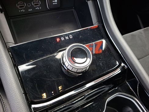 Certified 2023 Jeep Grand Cherokee Altitude image 16