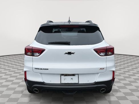 Used 2023 Chevrolet TrailBlazer RS w/ Sun and Liftgate Package image 6