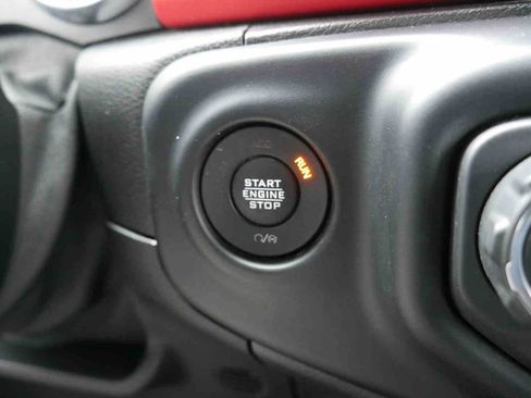 Used 2021 Jeep Wrangler Unlimited Rubicon image 35