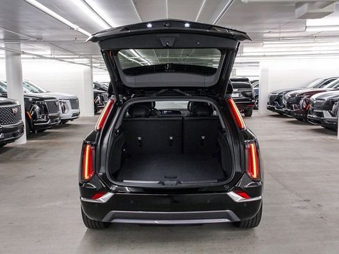 Certified 2025 Cadillac Optiq Luxury 1 image 22