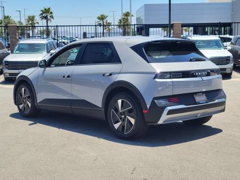 New 2026 Hyundai Ioniq 5 SE RWD image 3
