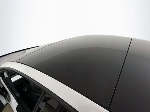 Used 2020 Tesla Model 3 Long Range image 17