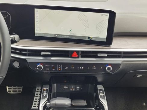 New 2026 Kia Sorento SX Prestige AWD/4WD image 16