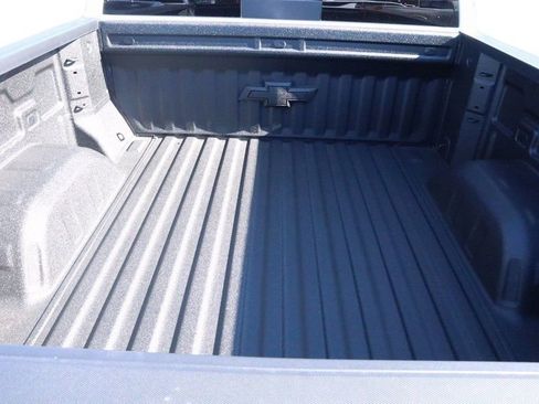 New 2026 Chevrolet Silverado 1500 LT image 19