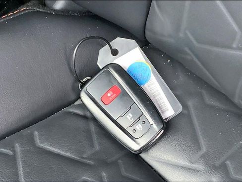 Used 2024 Toyota RAV4 Adventure image 13