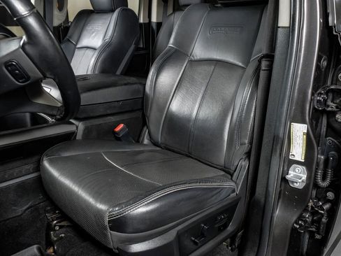 Used 2018 RAM 2500 Laramie w/ Sport Appearance Group image 29