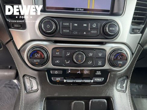 Used 2020 Chevrolet Suburban LT AWD/4WD image 20