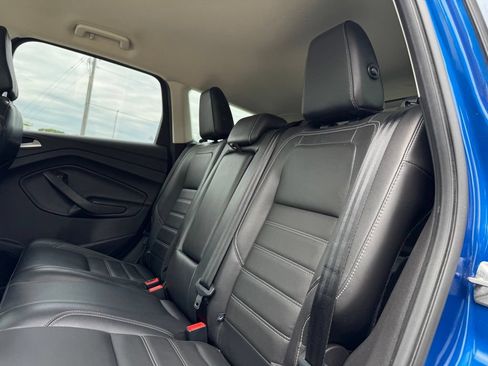 Certified 2018 Ford Escape Titanium AWD/4WD image 9