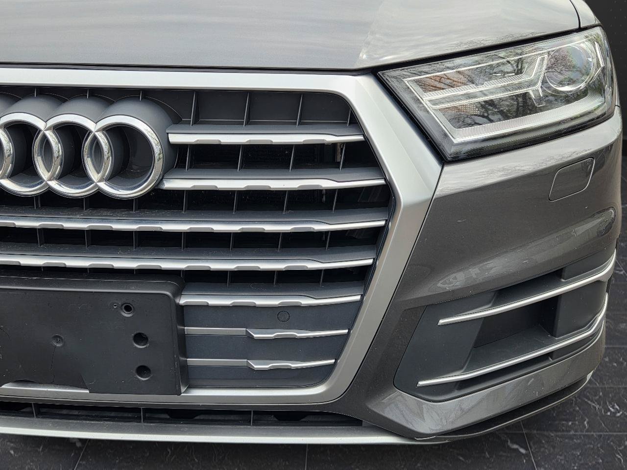 Used 2018 Audi Q7 2.0T Premium Plus w/ Premium Plus Package AWD/4WD image 32