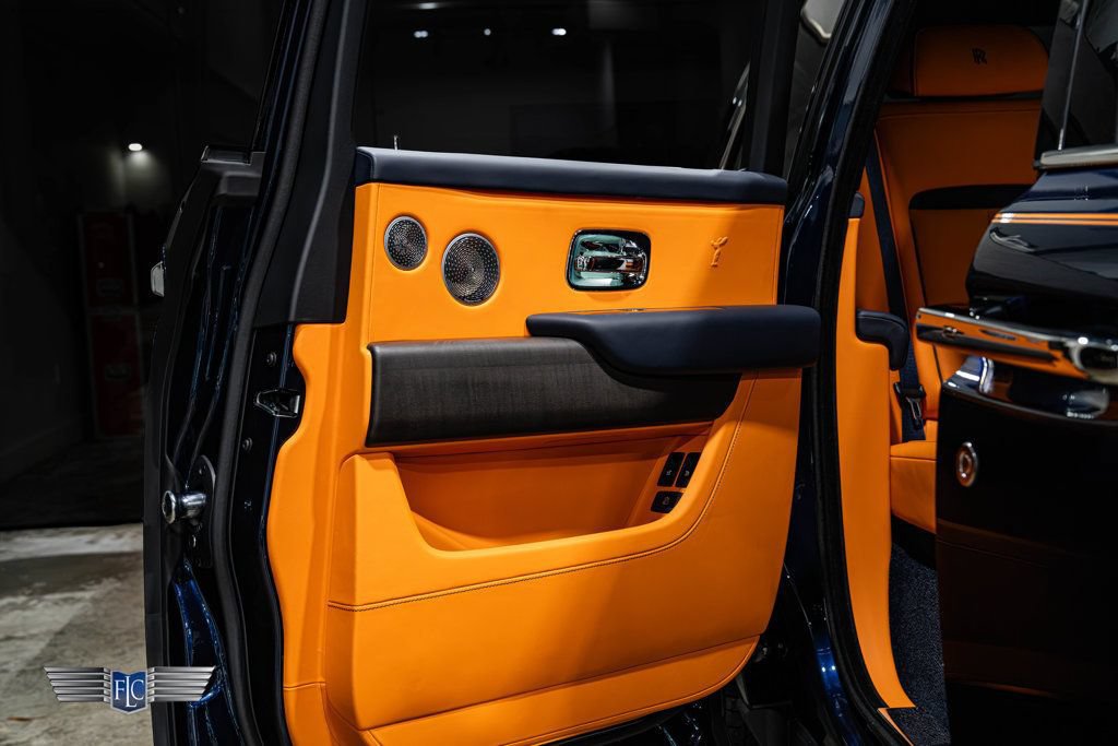 Used 2023 Rolls-Royce Cullinan w/ Cullinan Package AWD/4WD image 27