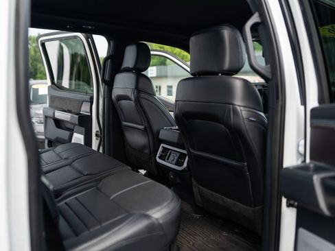 Used 2026 Ford F450 Platinum w/ Camper Package AWD/4WD image 14