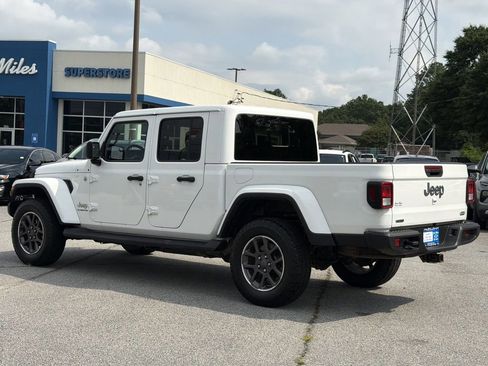 Used 2021 Jeep Gladiator Overland w/ Uconnect 4C Nav & Sound Group AWD/4WD image 18