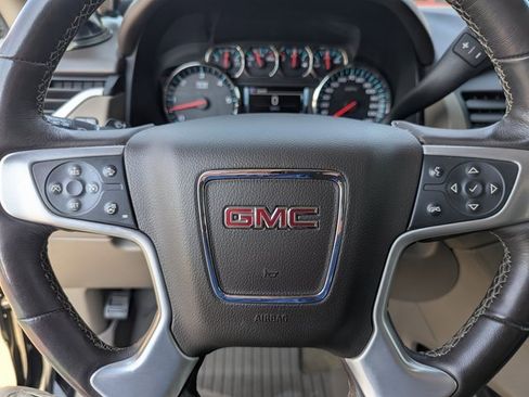 Used 2018 GMC Yukon SLT w/ Premium Edition image 24