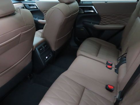 New 2026 Mitsubishi Outlander SEL AWD/4WD image 19