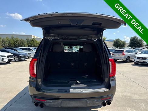 Used 2021 GMC Yukon Denali AWD/4WD image 7