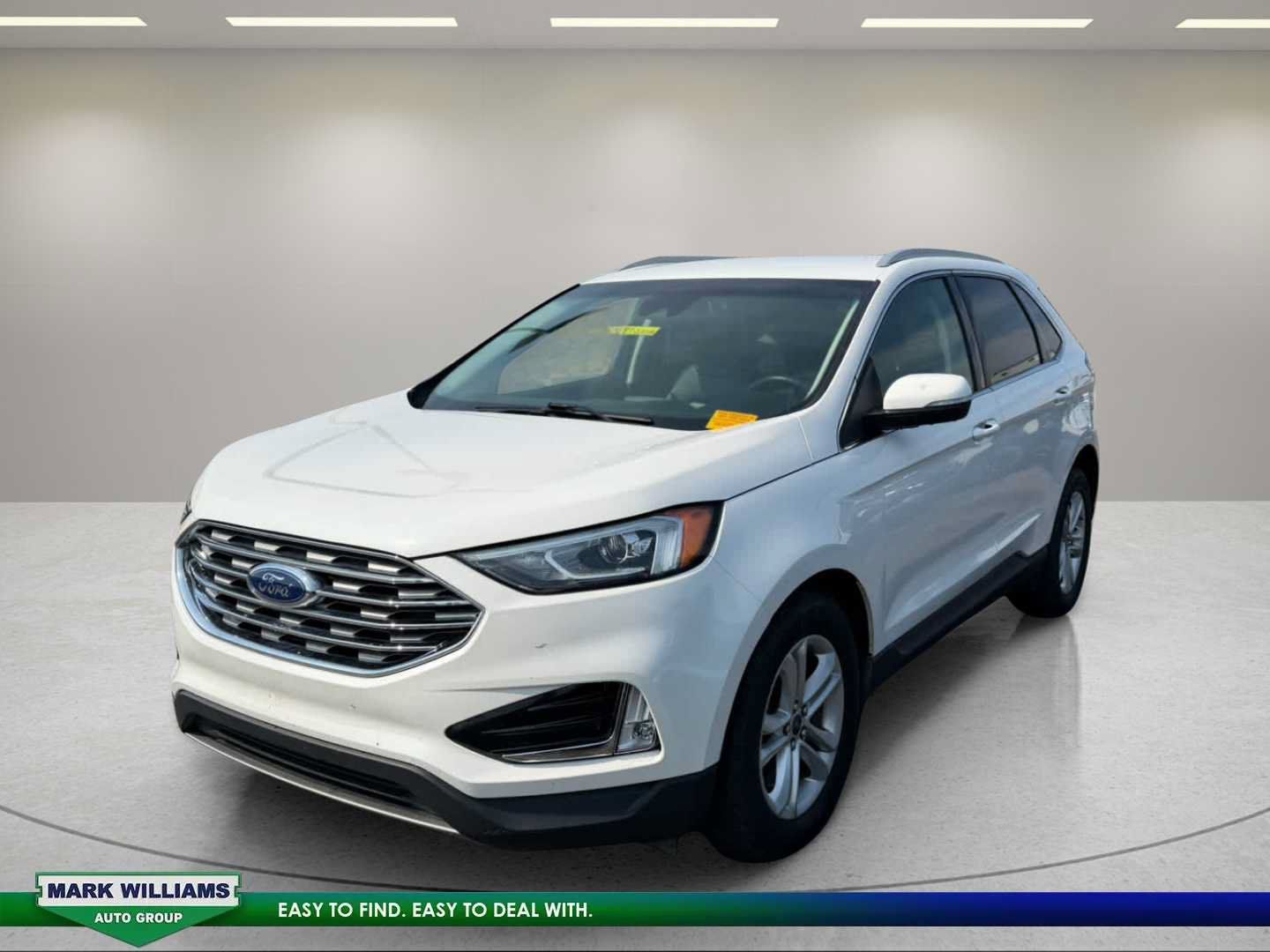 Used 2020 Ford Edge SEL w/ Cold Weather Package AWD/4WD image 2