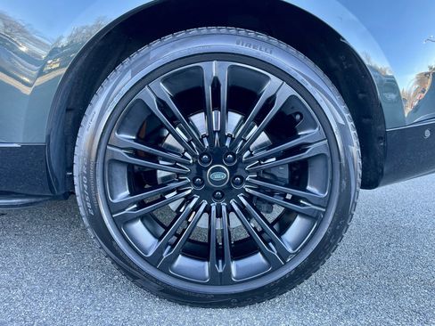 Used 2023 Land Rover Range Rover SE image 10