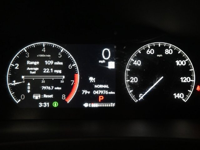 Certified 2025 Honda Pilot Touring image 14