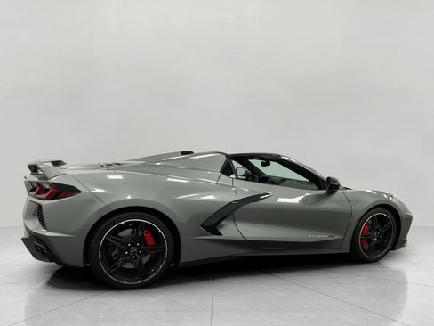 Used 2023 Chevrolet Corvette Stingray Preferred Conv w/ Z51 Performance Package RWD image 4