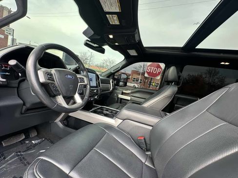 Used 2022 Ford F250 Lariat w/ Lariat Ultimate Package image 20