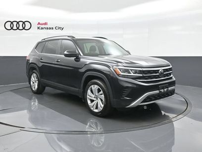 Used 2023 Volkswagen Atlas SE w/ Panoramic Sunroof Package