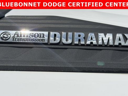 Used 2025 Chevrolet Silverado 2500 High Country w/ High Country Premium Package AWD/4WD image 16