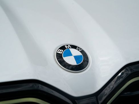 Used 2024 BMW XM AWD/4WD image 8