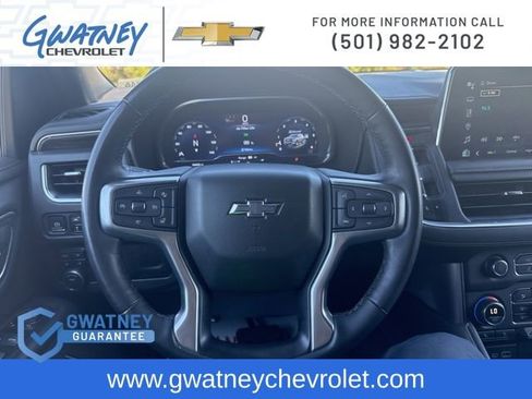 Used 2024 Chevrolet Tahoe Z71 w/ Luxury Package image 18
