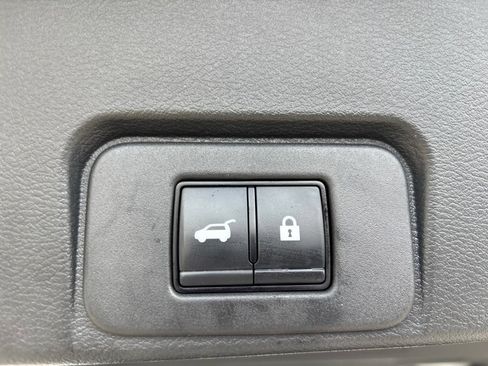 Used 2023 Nissan Rogue Platinum w/ Platinum Premium Package AWD/4WD image 6
