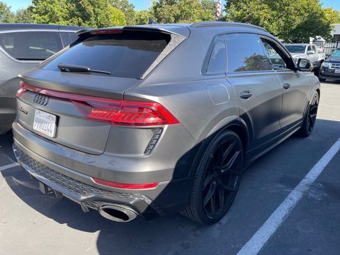 Used 2021 Audi RS Q8 w/ Black Optic Package AWD/4WD image 2