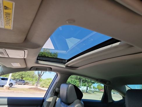 Used 2018 Honda Accord EX-L image 19