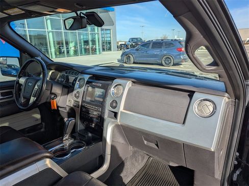 Used 2011 Ford F150 Platinum w/ Max Trailer Tow Pkg image 41