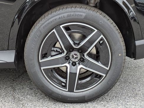 Certified 2026 Mercedes-Benz GLC 300 image 11