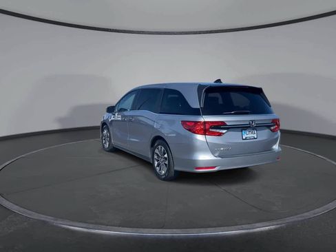Used 2024 Honda Odyssey EX-L image 8