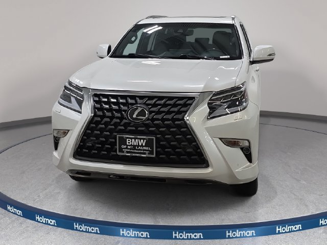 Used 2023 Lexus GX 460 Premium w/ Premium Package AWD/4WD image 3