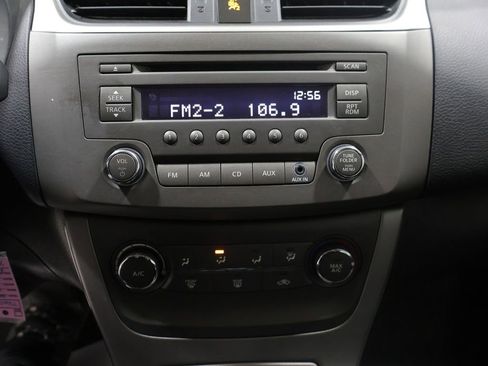 Used 2013 Nissan Sentra SV FWD image 24
