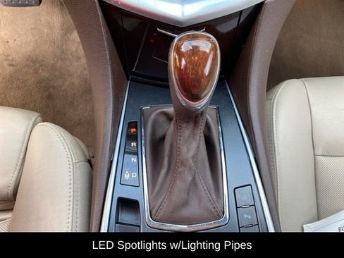 Used 2015 Cadillac SRX Luxury w/ Driver Awareness Package image 21