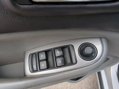 Used 2015 Chevrolet Malibu LS FWD image 14