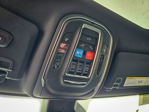New 2026 Jeep Grand Cherokee Limited AWD/4WD image 32