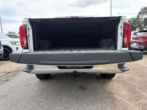 Used 2020 GMC Sierra 1500 SLT RWD image 10
