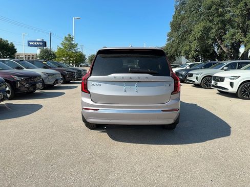 New 2026 Volvo XC90 B5 Plus image 5